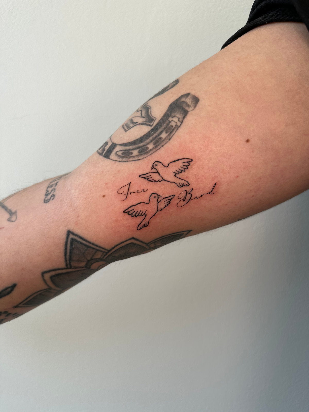 Tatouage par Tobias, La Maison Tattoo
