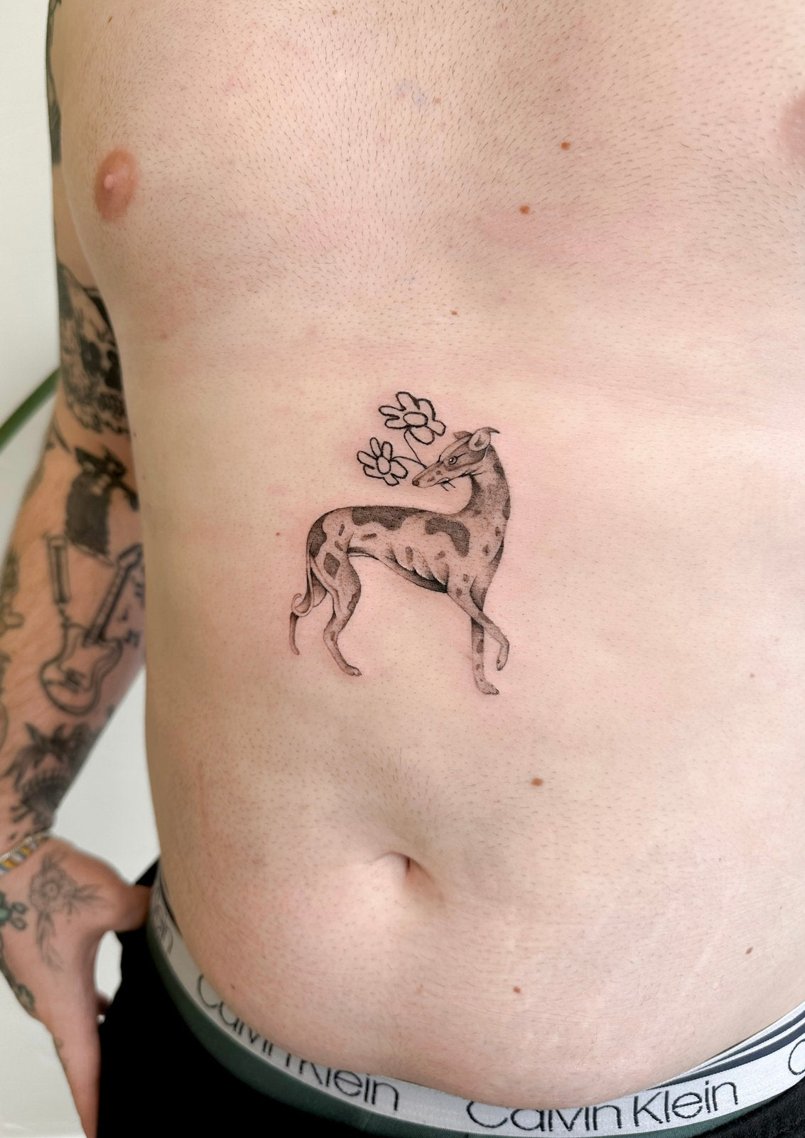 Tatouage par Tobias, La Maison Tattoo